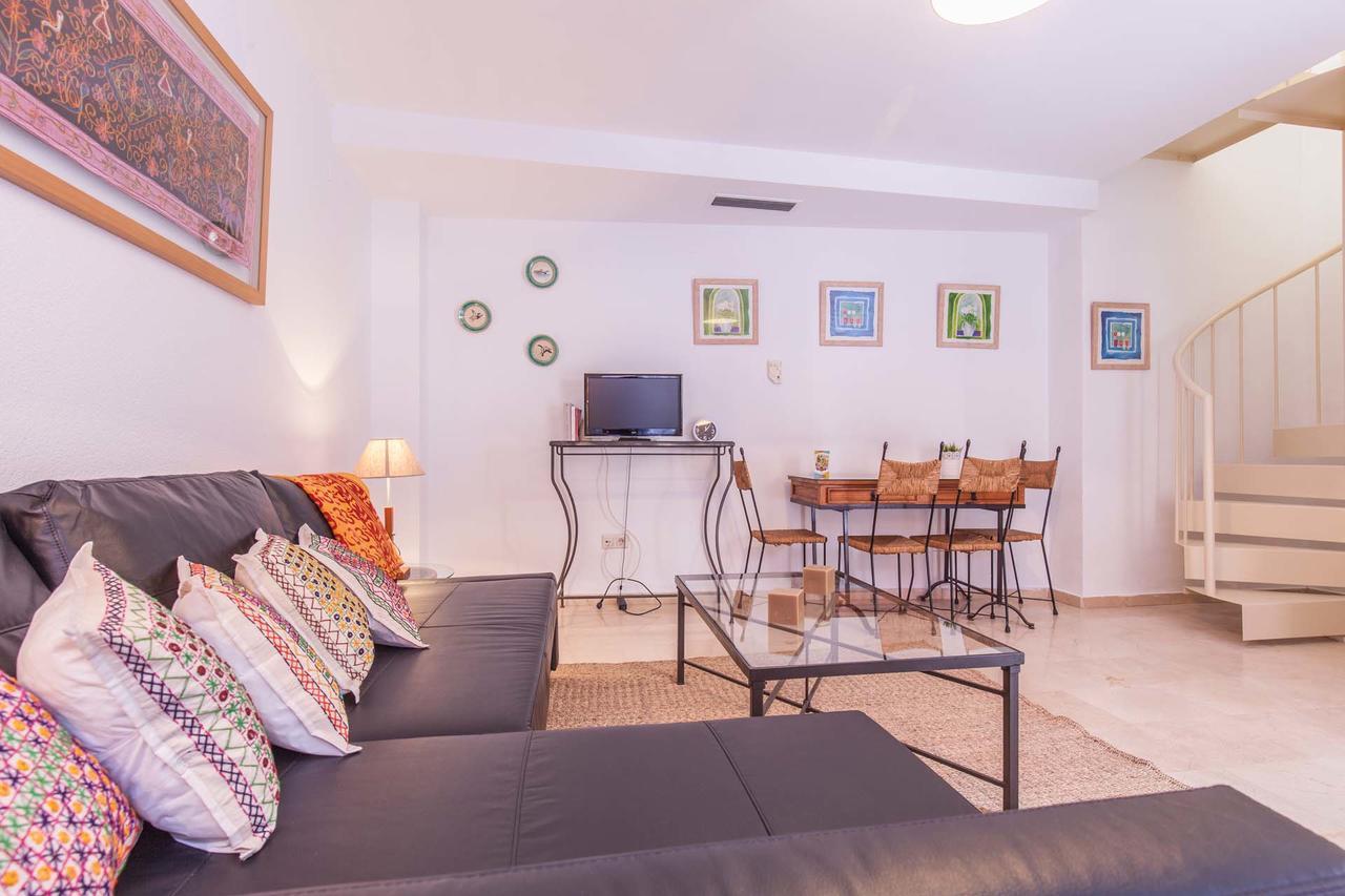 Duplex Santa Cruz Apartman Sevilla Kültér fotó
